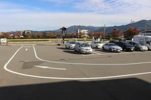 丸岡城の駐車場