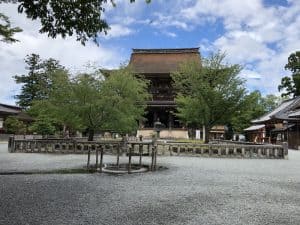 金峰山寺の四本桜 
